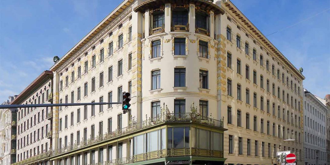 Vergoldung und Restaurierung der Fassade Wienzeile 38